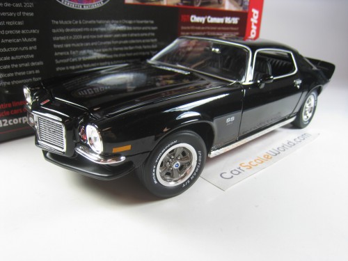 CHEVROLET CAMARO RS/SS 1971 1/18 AUTOWORLD (BLACK)