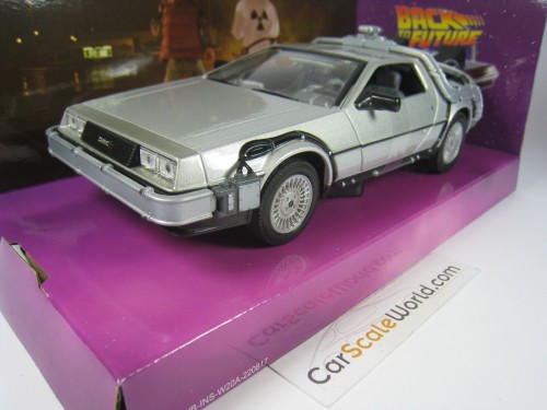 DELOREAN DMC 12 