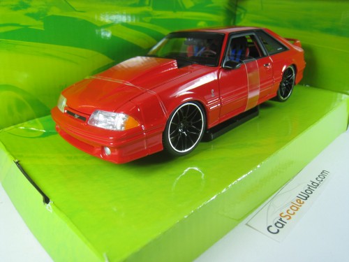 FORD MUSTANG SVT COBRA 1993 CUSTOM 1/24 MAISTO (RED)