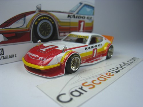 KAIDO HOUSE FAIRLADY Z #29 1/64 MINI GT (WHITE/RED/YELLOW)