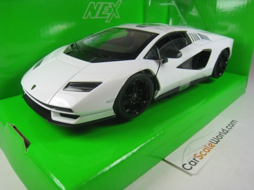 LAMBORGHINI COUNTACH LPi 800-4 1/24 WELLY (WHITE)