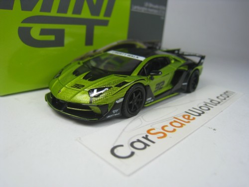 LB-SILHOUETTE WORKS LAMBORGHINI AVENTADOR GT EVO 1/64 MINI GT (LIME)