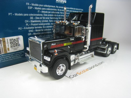 MACK SUPERLINER MAGNUM 1985 1/43 IXO ALTAYA (BLACK)