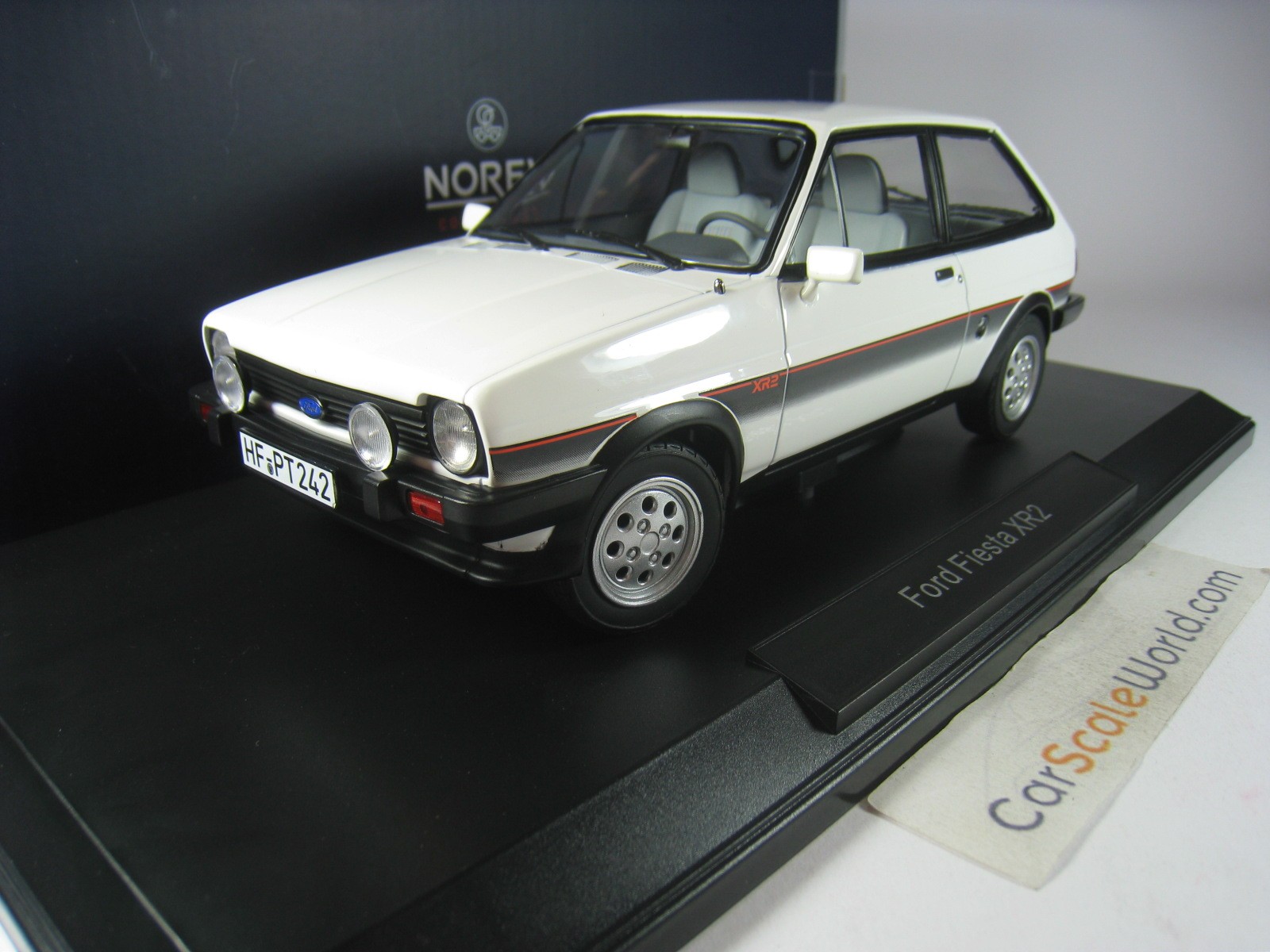 FORD FIESTA XR2 1981 1/18 NOREV (WHITE)