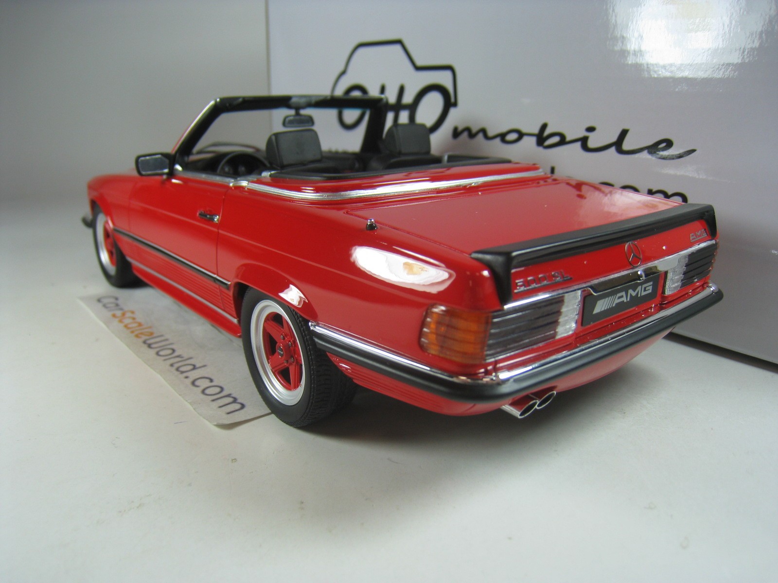 MERCEDES BENZ 500 SL AMG R107 1986 1/18 OTTO MOBILE (RED)