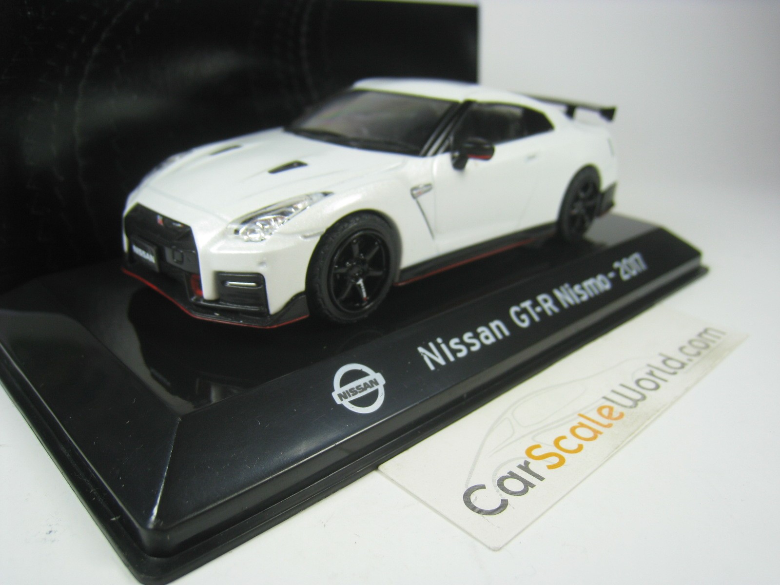 Nissan Gt R Nismo 17 1 43 Ixo Salvat Diecast Model Car Supercar Sc16 Toys Hobbies Cars Trucks Vans