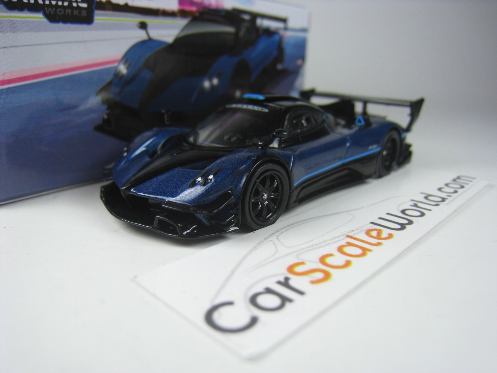 PAGANI ZONDA REVOLUCION 1/64 TARMAC (BLUE METALLIC)