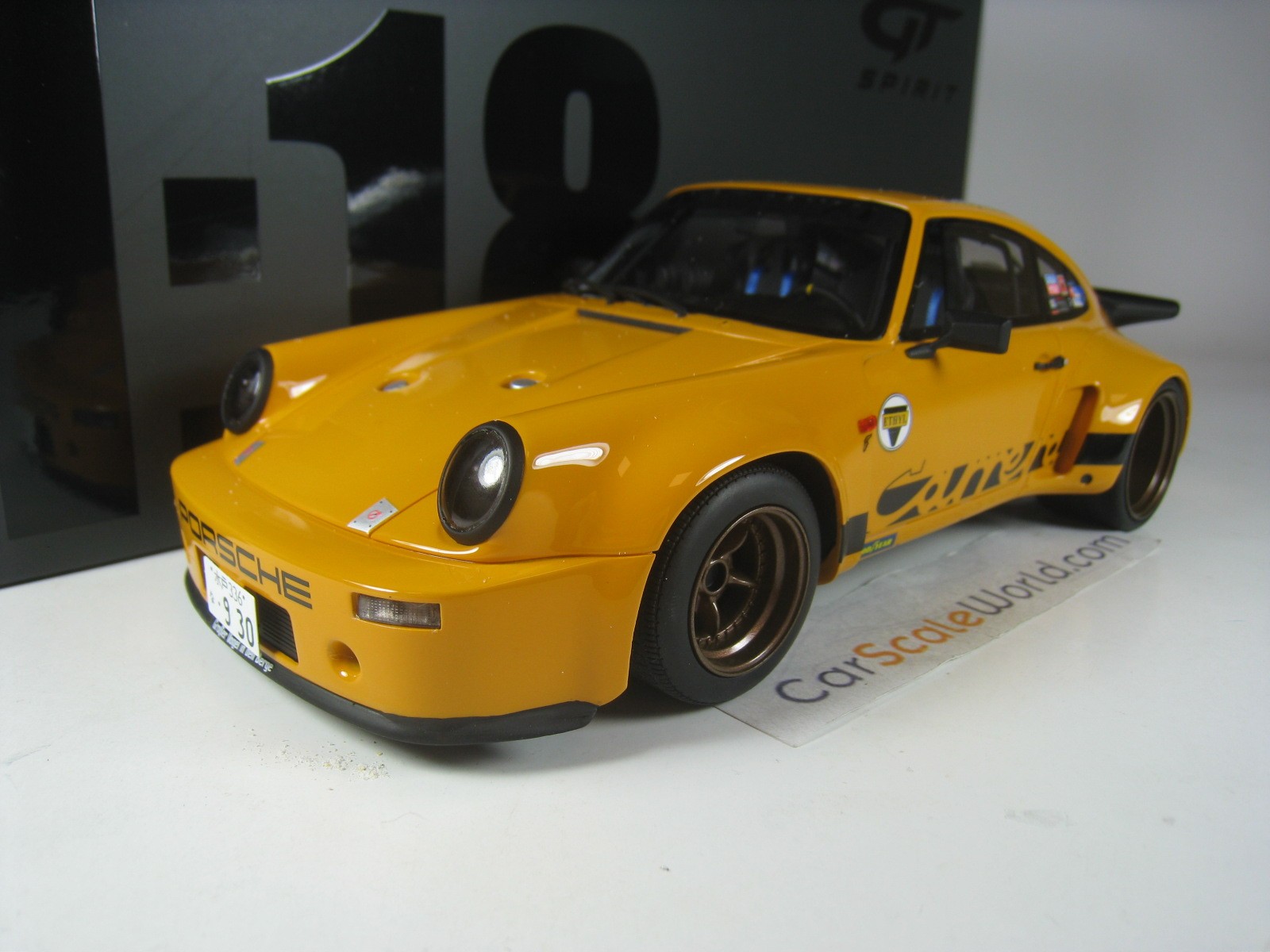 PORSCHE 911 RSR HOMMAGE YAMANOUCHI SAN 1/18 GT SPIRIT (YELLOW)