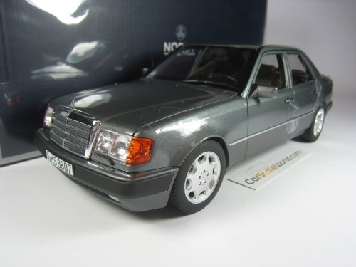 MERCEDES BENZ 500E 1990 (W124) 1/18 NOREV (PEARL GREY METALLIC)