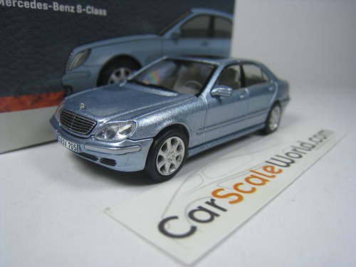 MERCEDES BENZ S CLASS W220 1/64 TARMAC (LIGHT BLUE)