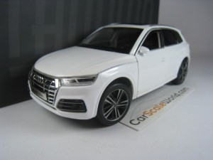 AUDI Q5 2017 1/32 TAYUMO (WHITE)