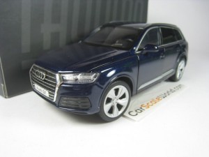 AUDI Q7 1/32 TAYUMO (BLACK)