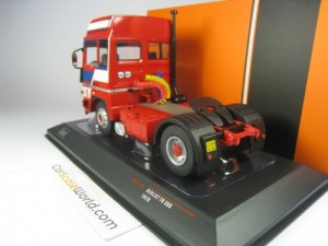 BERLIET TR 305 1978 1/43 IXO (RED)