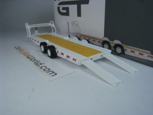 CAR HAULER TRAILER TYPE C 1/64 MINI GT (WHITE)