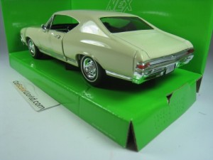 CHEVROLET CHEVELLE SS 396 1968 1/24 WELLY (BEIGE)