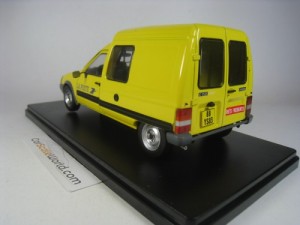 CITROEN C15 D LA POSTE 1989 1/24 IXO HACHETTE (WITH BLISTER)