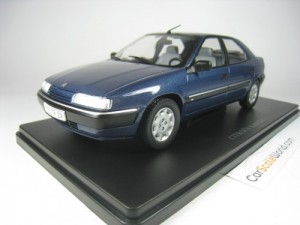 CITROEN XANTIA 1993 1/24 IXO HACHETTE (BLUE) WITH BLISTER