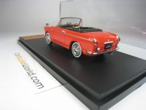 DAIHATSU COMPAGNO SPIDER 1965 1/43 ALMOST REAL - HACHETTE (RED)