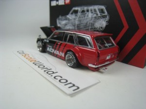 DATSUN 510 PRO STREET ADVAN KAIDO HOUSE 032 1/64 MINI GT (BLACK/RED)