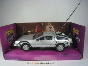 DELOREAN DMC 12 