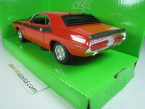 DODGE CHALLENGER T/A 1970 1/24 WELLY (RED/BLACK)