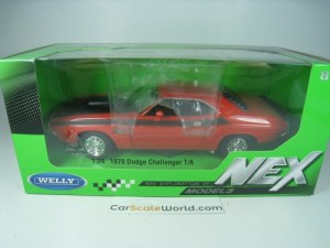 DODGE CHALLENGER T/A 1970 1/24 WELLY (RED/BLACK)