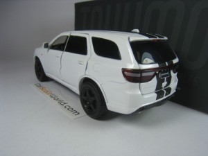 DODGE DURANGO SRT 1/32 TAYUMO (WHITE/BLACK STRIPES)