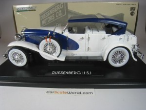 DUESENBERG II SJ 1934 1/18 GREENLIGHT (BLUE/WHITE)