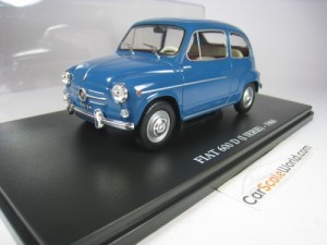 FIAT 600 D 1960 / SEAT 600 D 1960 1/24 IXO HACHETTE (BLUE) 