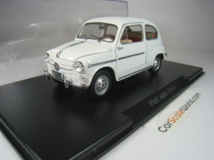 FIAT 600 D 1960 1/24 LEO MODELS (WHITE)