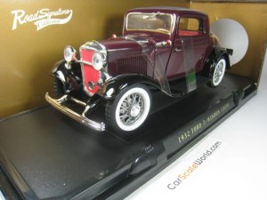 FORD 3-WINDOW COUPE 1932 1/18 ROAD SIGNAURE - LUCKY DIECAST (DARK RED)