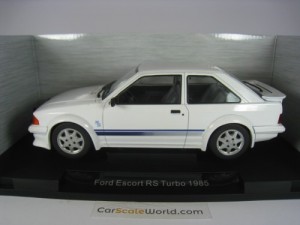 FORD ESCORT RS TURBO 1985 1/18 MCG (WHITE)