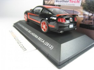 FORD MUSTANG BOSS 302 LAGUNA SECA 2012 1/43 IXO ALTAYA (BLACK)