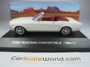 FORD MUSTANG CONVERTIBLE 1964 1/43 IXO ALTAYA (WHITE)