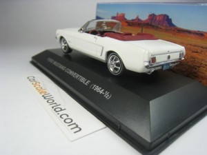 FORD MUSTANG CONVERTIBLE 1964 1/43 IXO ALTAYA (WHITE)