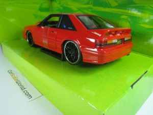 FORD MUSTANG SVT COBRA 1993 CUSTOM 1/24 MAISTO (RED)