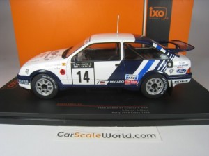 FORD SIERRA RS COSWORTH #14 RALLY 1000 LAKES 1988 C. SAINZ 1/24 IXO