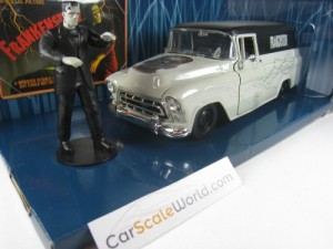 FRANKENSTEIN 1957 CHEVY SUBURBAN WITH FIGURE 1/24 JADA TOYS 