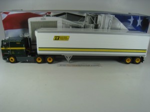 INTERNATIONAL EAGLE 9800 COE 1995 BUILDERS TRANSPORT 1/43 IXO ALTAYA