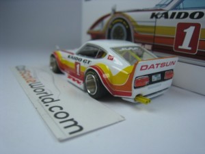 KAIDO HOUSE FAIRLADY Z #29 1/64 MINI GT (WHITE/RED/YELLOW)