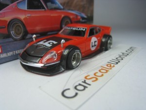 KAIDO HOUSE NISSAN FAIRLADY Z LARRY CHEN V1 #100 1/64 MINI GT (ORANGE BANG)