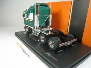 KENWORTH K100 AERODYNE 1976 1/43 IXO (GREEN)