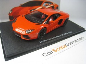 LAMBORGHINI AVENTADOR LP700-4 2010 1/43 IXO ALTAYA (ORANGE)