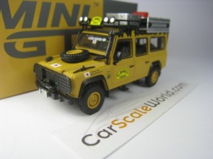 LAND ROVER DEFENDER 110 1989 CAMEL TROPHY AMAZON TEAM JAPAN 1/64 MINI GT