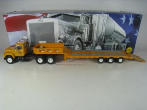 MACK R SERIES 1975 STEWART AND TATE 1/43 IXO ALTAYA 