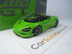 MCLAREN 750S SPIDER 1/64 MINI GT (MANTIS GREEN)