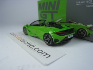 MCLAREN 750S SPIDER 1/64 MINI GT (MANTIS GREEN)