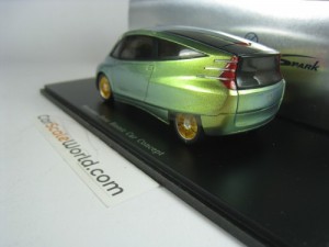 MERCEDES BENZ BIONIC CAR CONCEPT 2005 1/43 SPARK (YELLOW GREEN)