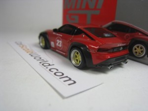 NISSAN Z PANDEM 1/64 MINI GT (PASSION RED)