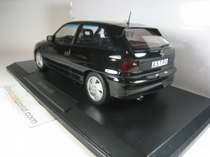 OPEL ASTRA GSI 1992 1/18 NOREV (BLACK)